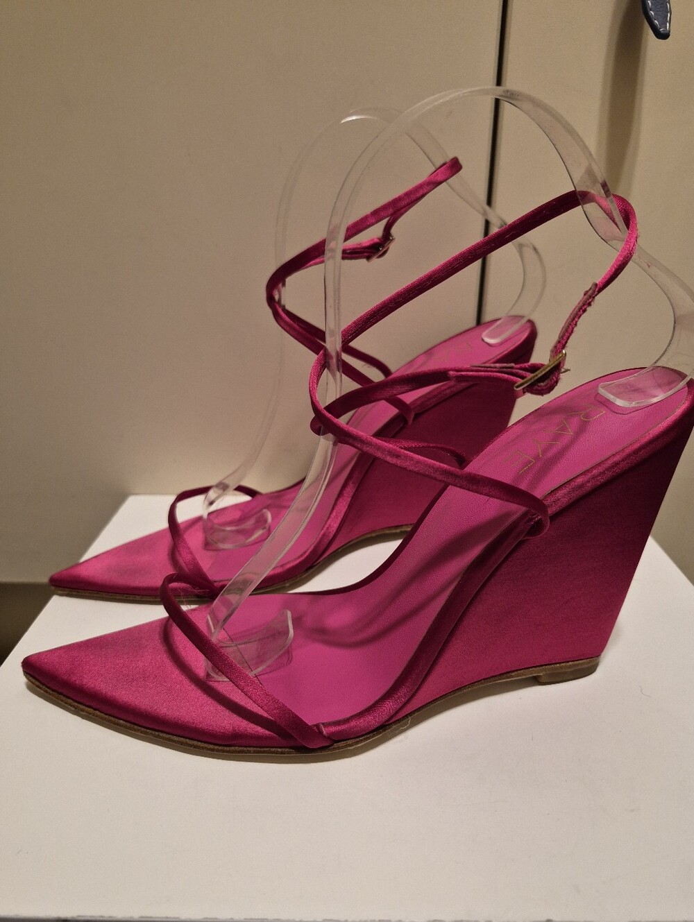 RAYE "Estella" Fuchsia Sateen Wedge Thin  Ankle Strap Sandals Sz. 8.5 Ret. $240